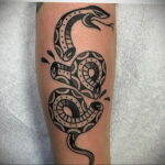 Фото тату сердце и змея 04.02.2021 №0004 - heart snake tattoo - tatufoto.com