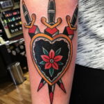 Фото тату сердце и кинжал 09.02.2021 №0005 - tattoo heart dagger - tatufoto.com