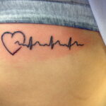 Фото тату сердце и линия пульча 04.02.2021 №0017 - heart pulse tattoo - tatufoto.com