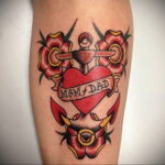 Фото тату сердце и надпись мама 09.02.2021 №0078 - mom heart tattoo - tatufoto.com