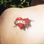 Фото тату сердце красное 09.02.2021 №0023 - red heart tattoo - tatufoto.com