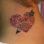 Фото тату сердце красное 09.02.2021 №0044 - red heart tattoo - tatufoto.com