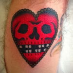 Фото тату сердце красное 09.02.2021 №0047 - red heart tattoo - tatufoto.com