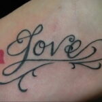 Фото тату сердце красное 09.02.2021 №0121 - red heart tattoo - tatufoto.com