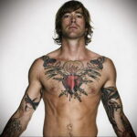 Фото тату сердце на груди 04.02.2021 №0051 - heart tattoo on chest - tatufoto.com