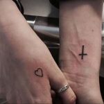 Фото тату сердце на руке 04.02.2021 №0007 - heart tattoo on hand - tatufoto.com