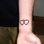 Фото тату сердце на руке 04.02.2021 №0009 - heart tattoo on hand - tatufoto.com
