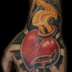 Фото тату сердце на руке 04.02.2021 №0011 - heart tattoo on hand - tatufoto.com