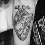 Фото тату сердце пример рисунка 09.02.2021 №0035 - heart tattoo - tatufoto.com