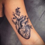 Фото тату сердце пример рисунка 09.02.2021 №0072 - heart tattoo - tatufoto.com