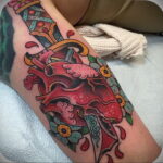 Фото тату сердце пример рисунка 09.02.2021 №0095 - heart tattoo - tatufoto.com