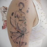 Фото тату стрелец на плече 02.02.2021 №0019 - Sagittarius shoulder tattoo - tatufoto.com