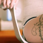 женская татуировка подвязка для Чулок 27.02.2021 №0005 - tattoo garter - tatufoto.com