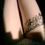 женская татуировка подвязка для Чулок 27.02.2021 №0047 - tattoo garter - tatufoto.com