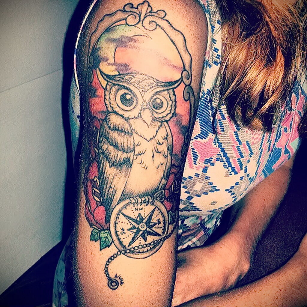 женский рисунок татуировки с совой 15.02.2021 №0009 - owl tattoo for girls - tatufoto.com