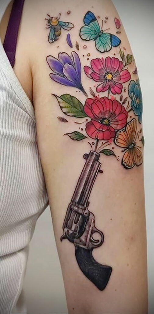 пример рисунка тату револьвер на фото 16.02.2021 №0019 - tattoo revolver - tatufoto.com