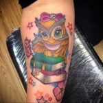 пример рисунка тату сова на руке 15.02.2021 №0037 - owl tattoo on arm - tatufoto.com