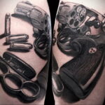 тату револьвер на бедре 16.02.2021 №0007 - revolver tattoo on hip - tatufoto.com