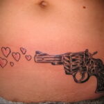 тату револьвер фото пример рисунка 16.02.2021 №0083 - tattoo revolver - tatufoto.com