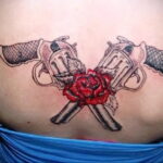 тату револьвер фото пример рисунка 16.02.2021 №0129 - tattoo revolver - tatufoto.com