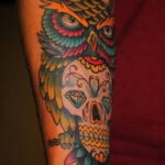 тату сова и череп пример рисунка 15.02.2021 №0041 - owl skull tattoo - tatufoto.com