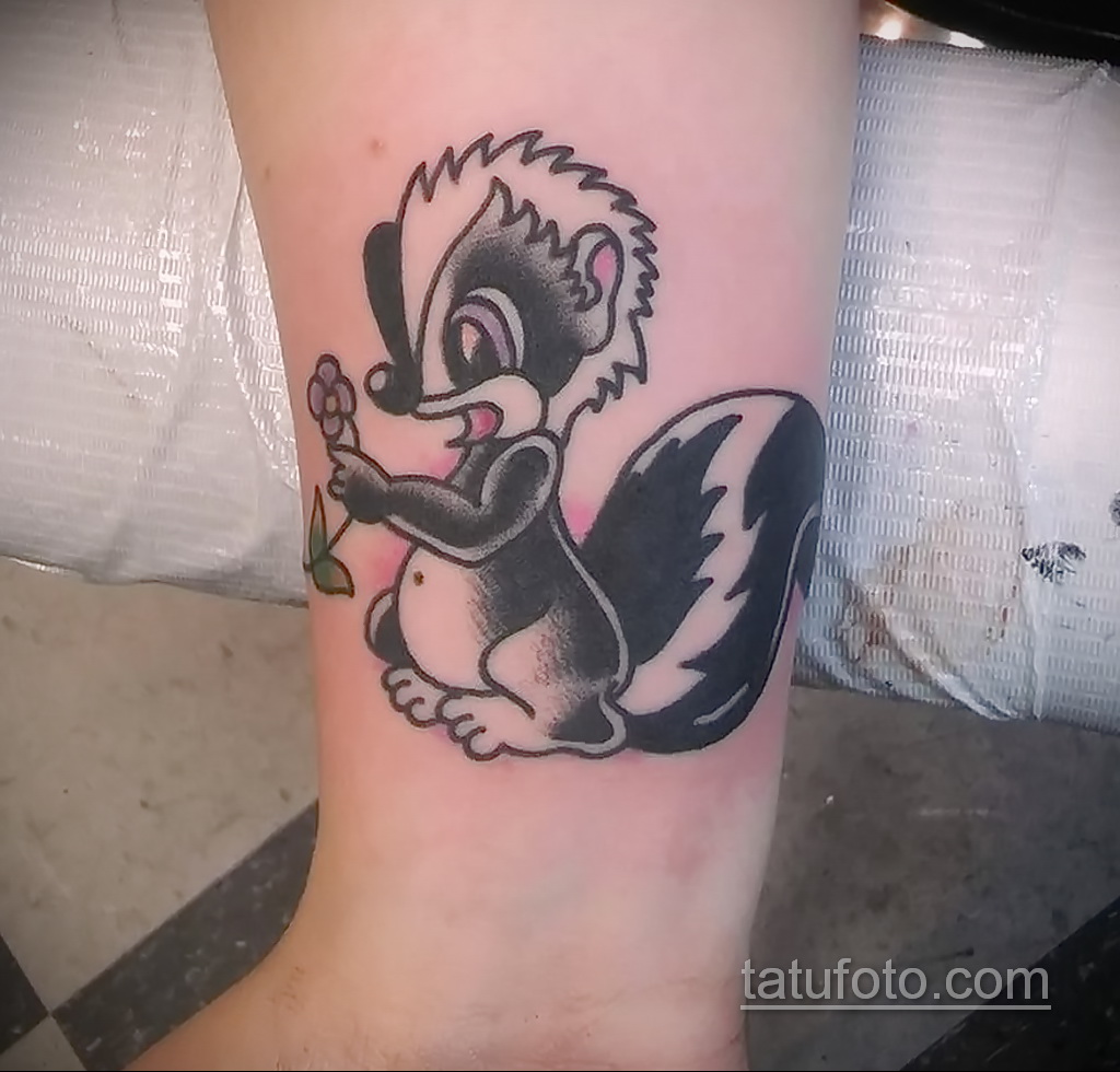 Tattoo Studio Shop Flash Single w Line Work Duck Sun Skunk Snail Pigs  Print  eBay