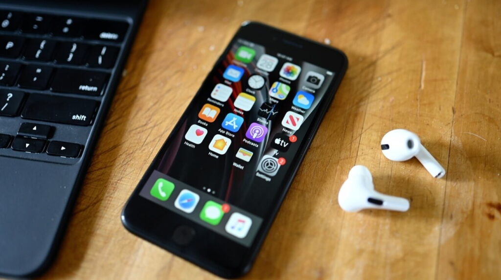 Американская технологическая компания сократит производство iPhone 12 mini - фото для статьи 7
