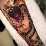 Пример тату с яблоком и змеей 03.03.2021 №017 - snake with apple tattoo - tatufoto.com