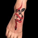Пример тату с яблоком и змеей 03.03.2021 №023 - snake with apple tattoo - tatufoto.com