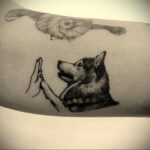 Тату с собакой породы Хаски 08.03.2021 №011 - husky tattoo - tatufoto.com