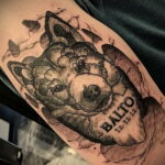 Тату с собакой породы Хаски 08.03.2021 №041 - husky tattoo - tatufoto.com