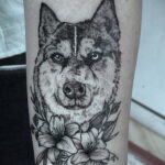 Фото Рисунка тату с собакой породы Хаски 08.03.2021 №281 - husky tattoo - tatufoto.com