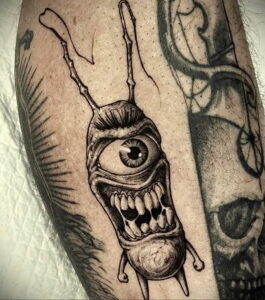Фото крутого рисунка татуировки 16.03.2021 №111 - cool tattoo - tatufoto.com