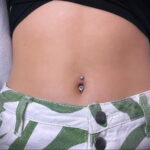 Фото пирсинга пупка - прокол пупка 17.03.2021 №072 - belly button piercing - tatufoto.com