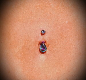 Фото пирсинга пупка - прокол пупка 17.03.2021 №139 - belly button piercing - tatufoto.com