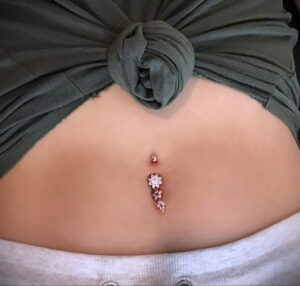 Фото пирсинга пупка - прокол пупка 17.03.2021 №149 - belly button piercing - tatufoto.com