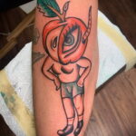 Фото пример рисунка татуировки с яблоком 03.03.2021 №104 - apple tattoo - tatufoto.com