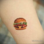 Фото рисунка татуировки с гамбургером 26.03.2021 №060 - burger tattoo - tatufoto.com