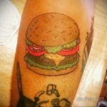 Фото рисунка татуировки с гамбургером 26.03.2021 №063 - burger tattoo - tatufoto.com