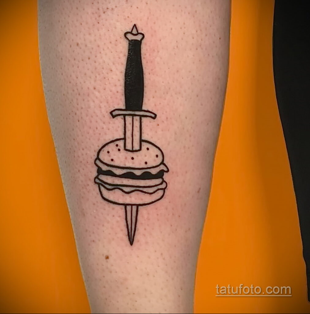 Фото рисунка татуировки с гамбургером 26.03.2021 №064 - burger tattoo - tatufoto.com