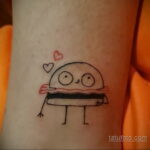 Фото рисунка татуировки с гамбургером 26.03.2021 №140 - burger tattoo - tatufoto.com