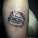 Фото рисунка татуировки с гамбургером 26.03.2021 №194 - burger tattoo - tatufoto.com