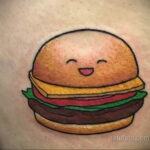 Фото рисунка татуировки с гамбургером 26.03.2021 №255 - burger tattoo - tatufoto.com