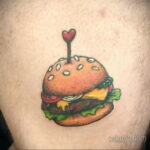Фото рисунка татуировки с гамбургером 26.03.2021 №263 - burger tattoo - tatufoto.com