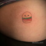 Фото рисунка татуировки с гамбургером 26.03.2021 №274 - burger tattoo - tatufoto.com