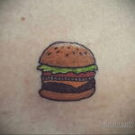 Фото рисунка татуировки с гамбургером 26.03.2021 №276 - burger tattoo - tatufoto.com