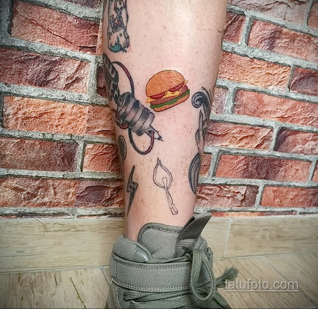 Фото рисунка татуировки с гамбургером 26.03.2021 №283 - burger tattoo - tatufoto.com