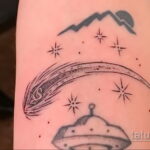 Фото татуировки с кометой (астероидом) 27.03.2021 №029 - comet tattoo - tatufoto.com