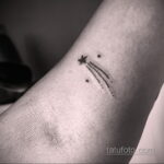 Фото татуировки с кометой (астероидом) 27.03.2021 №030 - comet tattoo - tatufoto.com