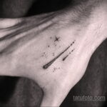 Фото татуировки с кометой (астероидом) 27.03.2021 №050 - comet tattoo - tatufoto.com